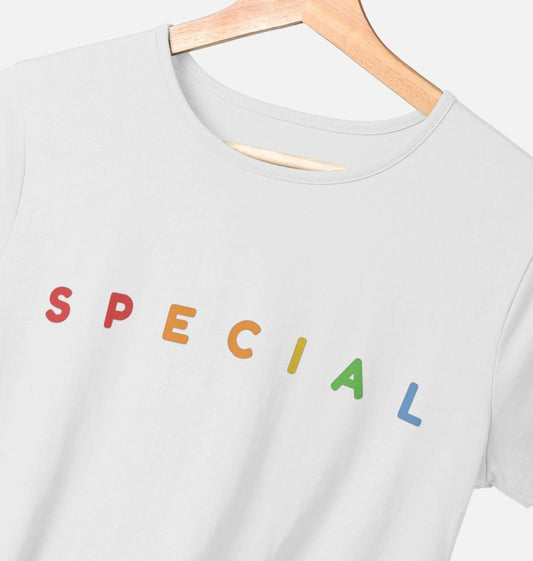 Special crew neck rainbow tee